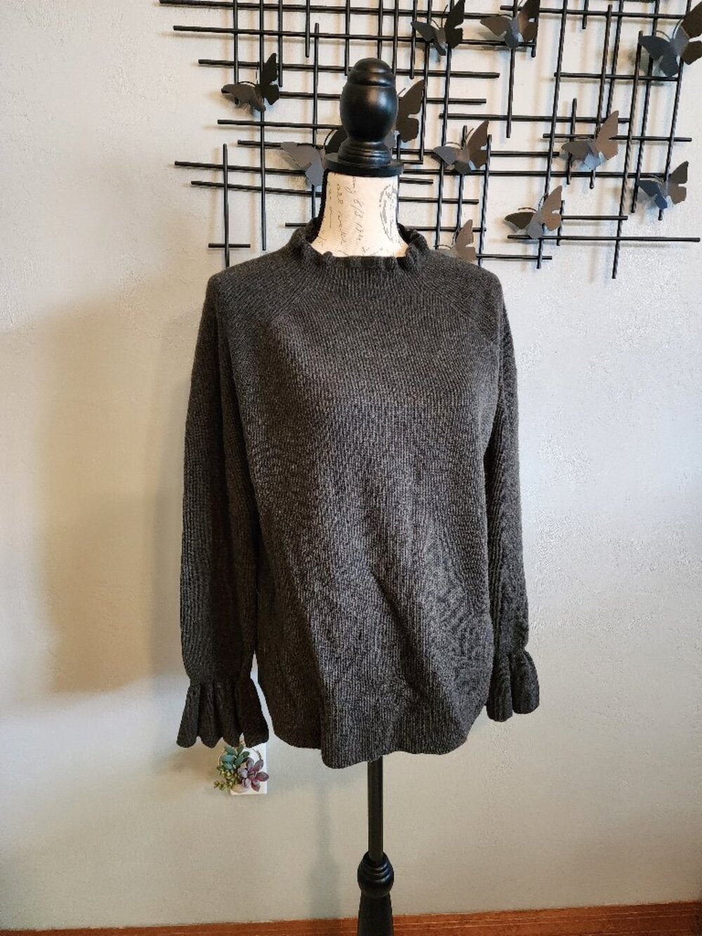 Banana Republic wool blend rib knit sweater in deep olive green